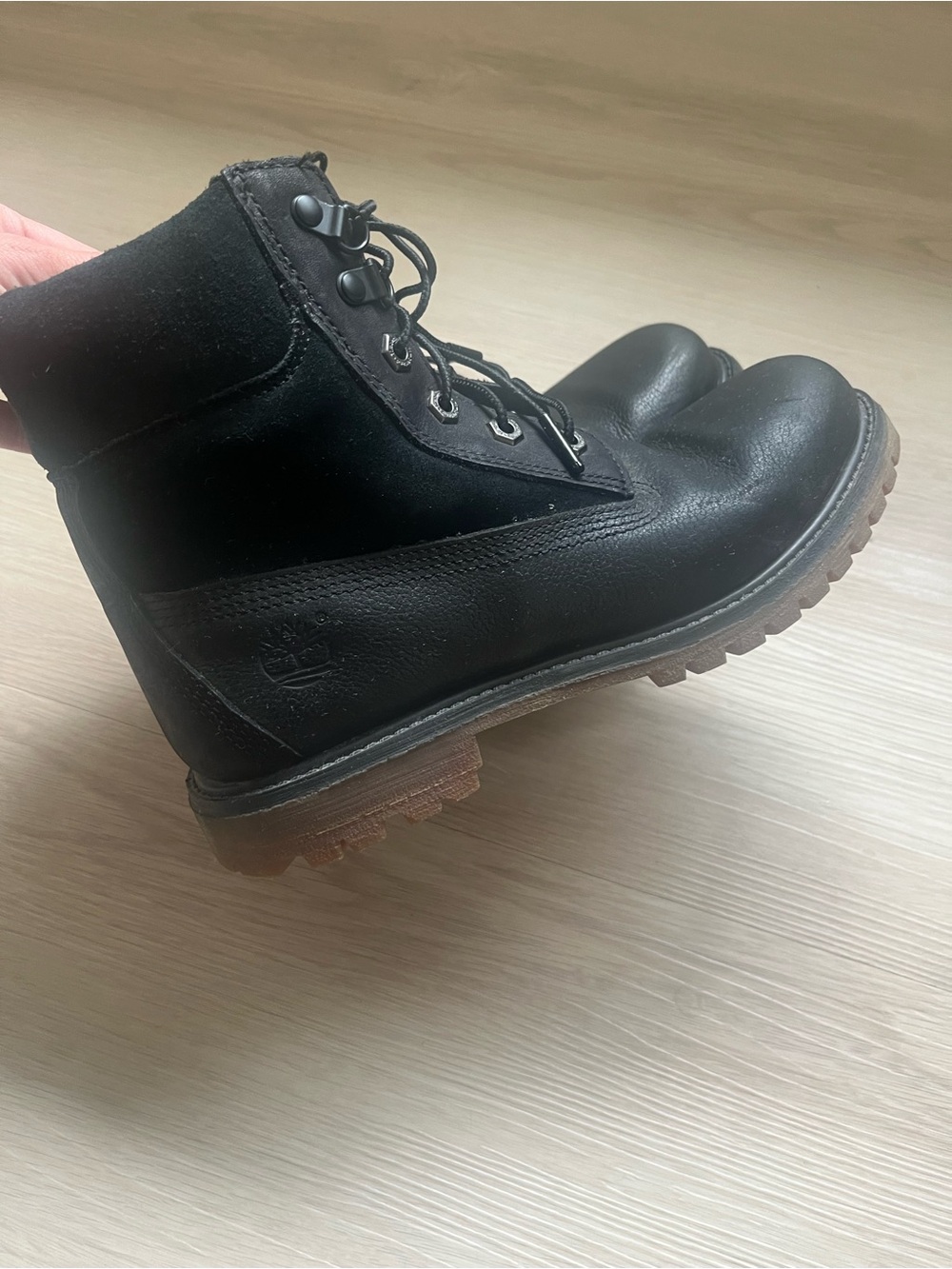 Timberland Women’s Premium D-ring Waterproof Black Leather&Suede Boots - Picture 3 of 8